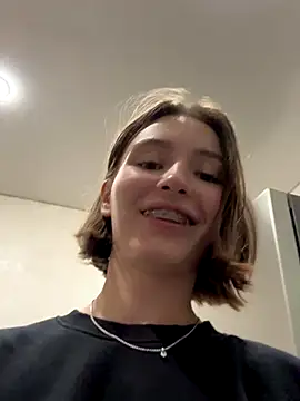 Snapshot of ZariaFlame chatting on 26, 9, 2025 ZariaFlame online show from 26, 9, 2025