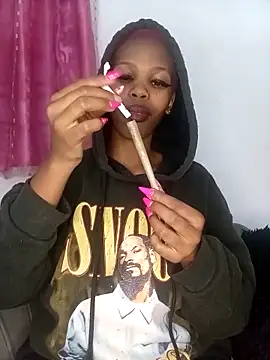 GoldSnowXxX online show from 17, 4, 2026