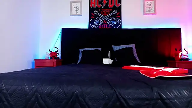 Alisse Moore online show from 19, 3, 2026