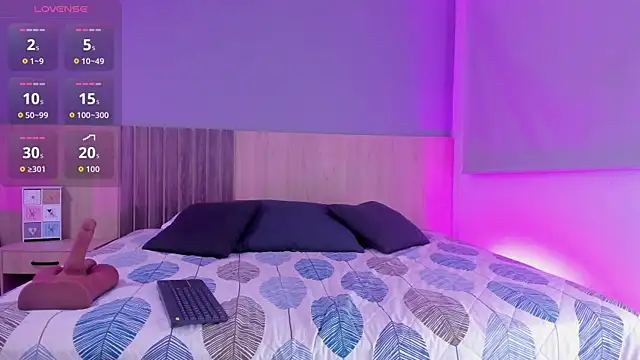 Atenea Clerk online show from 17, 12, 2025