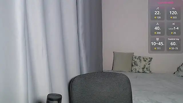 Snapshot of EvaXanny chatting on 8, 2, 2026 EvaXanny online show from 8, 2, 2026