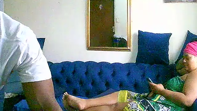 Snapshot of SHORTGUN_STALLION chatting on 19, 10, 2025 SHORTGUN STALLION online show from 19, 10, 2025