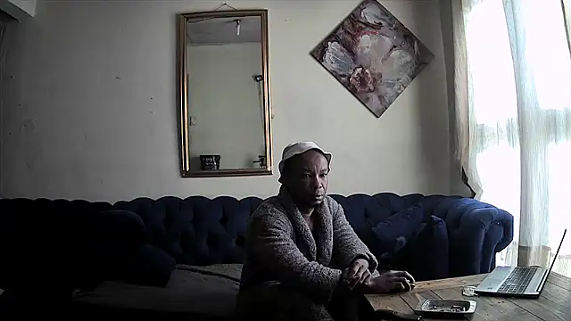 Snapshot of SHORTGUN_STALLION chatting on 9, 5, 2026 SHORTGUN STALLION online show from 9, 5, 2026
