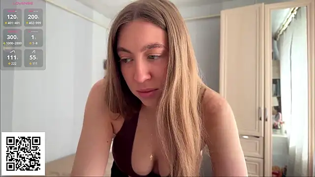 Snapshot of AnnieBellie chatting on 18, 5, 2026 AnnieBellie online show from 18, 5, 2026