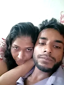 Hotty-couple063 online show from 11, 9, 2025