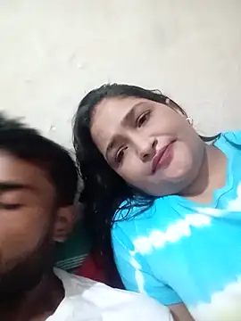 Hotty-couple063 online show from 12, 9, 2025