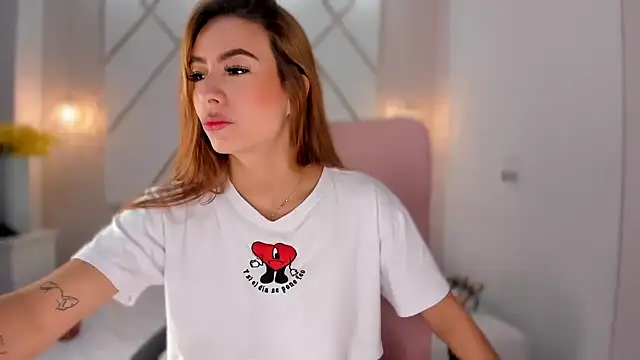 isabellashine online show from 18, 3, 2026