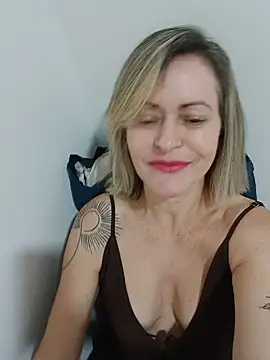 Snapshot of bjflorsedutora chatting on 5, 7, 2026 bjflorsedutora online show from 5, 7, 2026
