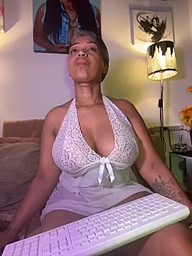 skarlleth 11 online show from 13, 2, 2026