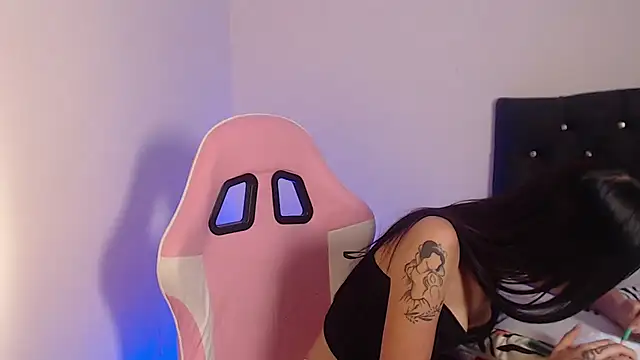 Lia  1 online show from 27, 2, 2026