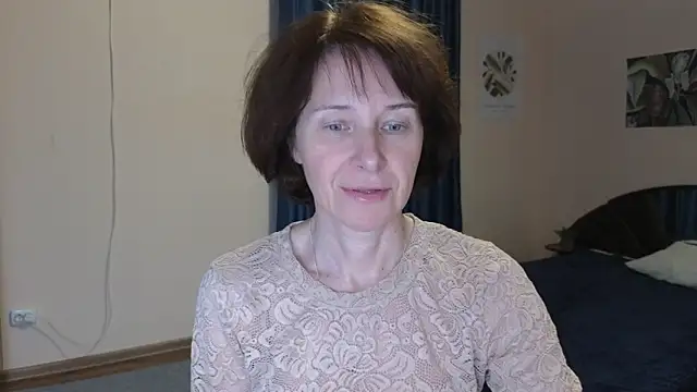 Lia Tito online show from 1, 12, 2025