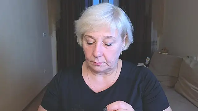 Milana Milky online show from 28, 10, 2025