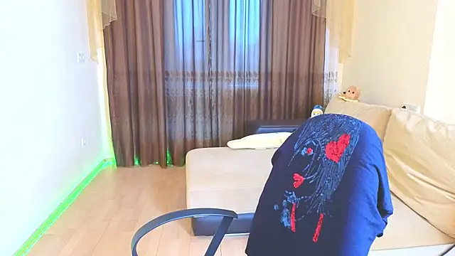 Milana Milky online show from 11, 11, 2025