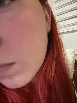 Snapshot of Karen18_boobs chatting on 20, 2, 2026 Karen18 boobs online show from 20, 2, 2026