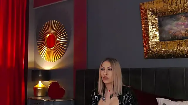 VickiSpice online show from 28, 2, 2026