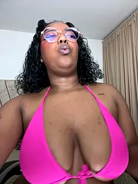 Naomisweett1 online show from 9, 10, 2025