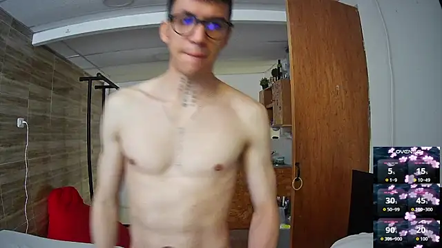 Snapshot of angelicious_ chatting on 17, 11, 2025 angelicious online show from 17, 11, 2025