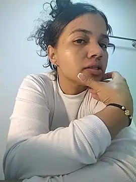 Snapshot of Eimy-04 chatting on 20, 5, 2026 Eimy-04 online show from 20, 5, 2026