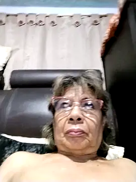OliviaMorris1 online show from 25, 5, 2026