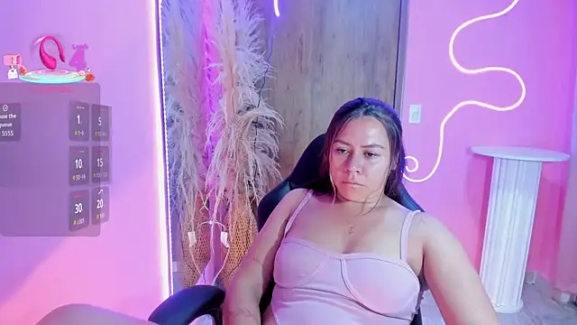 Brandy priscot online show from 12, 4, 2026