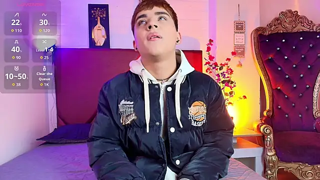 Lucass love online show from 21, 4, 2026