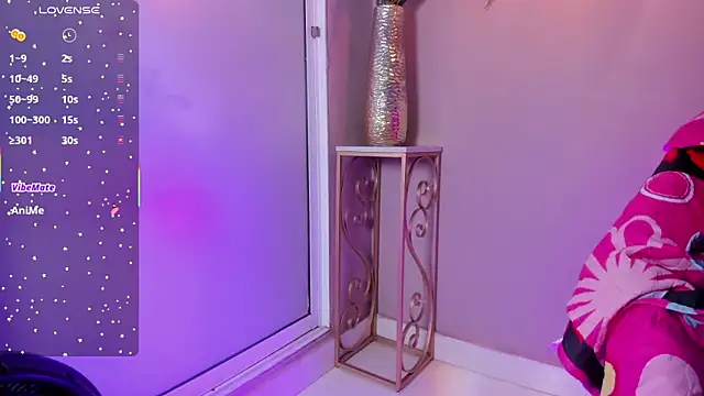 Snapshot of dulce_fiore07 chatting on 16, 9, 2025 dulce fiore07 online show from 16, 9, 2025