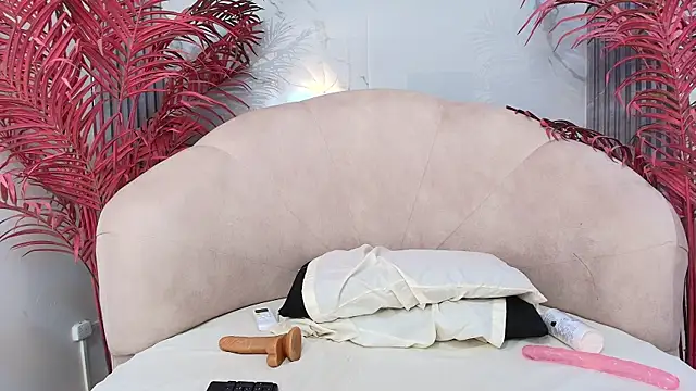 MayaBaker online show from 21, 10, 2025