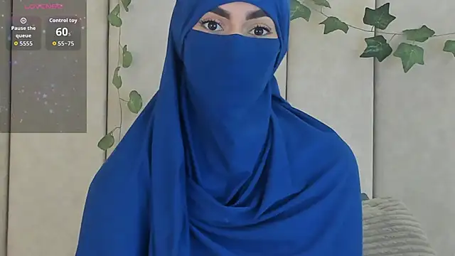  Zahiira  online show from 7, 10, 2025