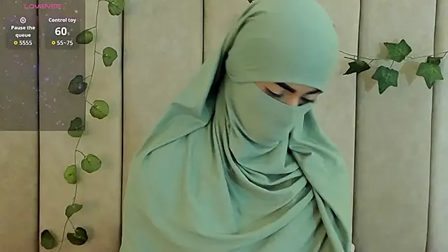  Zahiira  online show from 8, 10, 2025