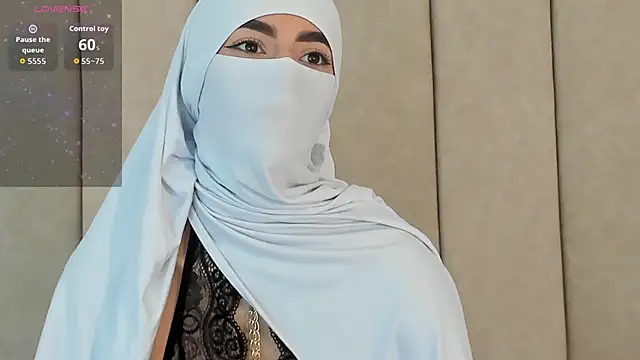  Zahiira  online show from 11, 11, 2025