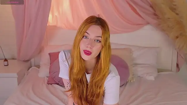 Snapshot of Sexy_witches chatting on 6, 11, 2025 Sexy witches online show from 6, 11, 2025