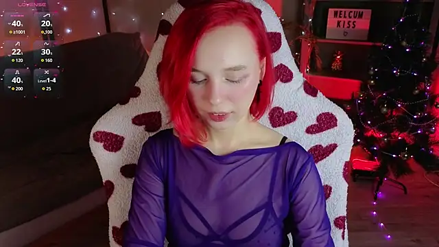 Snapshot of NaomiYoru chatting on 20, 12, 2025 NaomiYoru online show from 20, 12, 2025