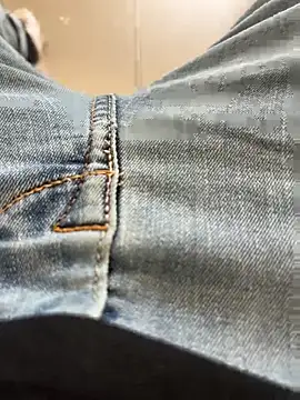 Snapshot of kamo012000 chatting on 6, 10, 2025 kamo012000 online show from 6, 10, 2025