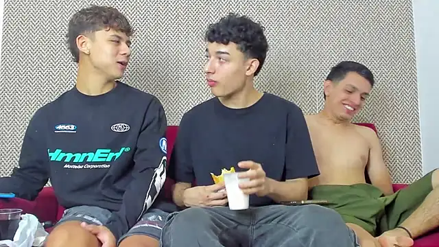 willy sexxx18 online show from 22, 2, 2026