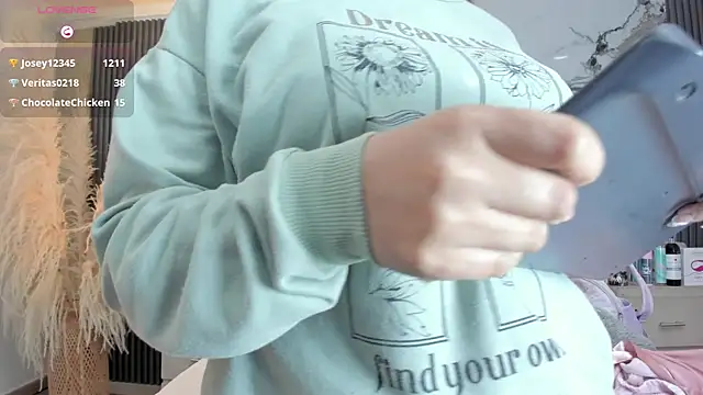 cloesummerr  online show from 28, 3, 2026