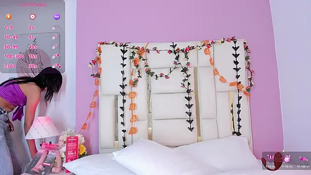 Silvana-Castro online show from 25, 10, 2025