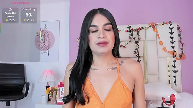 Silvana-Castro online show from 3, 11, 2025