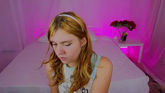 Snapshot of Iris_Rain chatting on 13, 11, 2025 Iris Rain online show from 13, 11, 2025