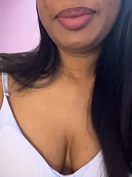 Snapshot of tamil_Aarathi chatting on 16, 4, 2026 tamil Aarathi online show from 16, 4, 2026