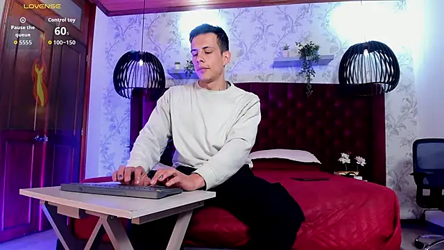 Snapshot of Dustin_Sonne chatting on 26, 9, 2025 Dustin Sonne online show from 26, 9, 2025