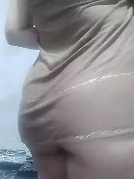 Snapshot of linakhalifa chatting on 8, 10, 2025 linakhalifa online show from 8, 10, 2025