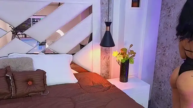 Snapshot of Saara_evans_ chatting on 23, 9, 2025 Saara evans online show from 23, 9, 2025