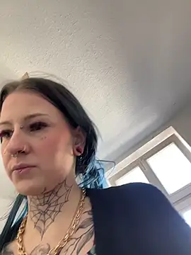 Snapshot of Seductively4_20 chatting on 2, 3, 2026 Seductively4 20 online show from 2, 3, 2026