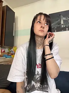 Snapshot of Seductively4_20 chatting on 8, 6, 2026 Seductively4 20 online show from 8, 6, 2026
