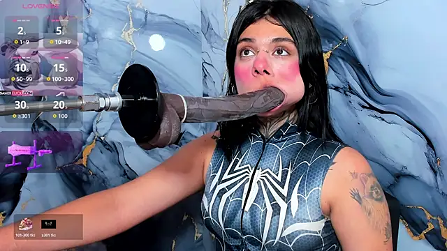 Snapshot of Emily_Evo chatting on 24, 10, 2025 Emily Evo online show from 24, 10, 2025