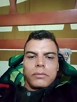 Snapshot of ozama423 chatting on 11, 9, 2025 ozama423 online show from 11, 9, 2025