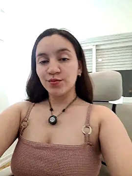 KattyHotson online show from 4, 5, 2026