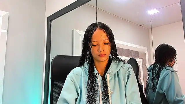 JuliettaBleer online show from 6, 10, 2025