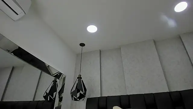 Snapshot of Samantha_hotly chatting on 6, 7, 2026 Samantha hotly online show from 6, 7, 2026