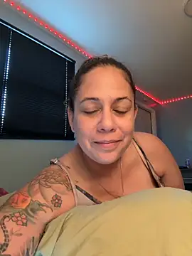 PrettyKittyMia online show from 11, 10, 2025